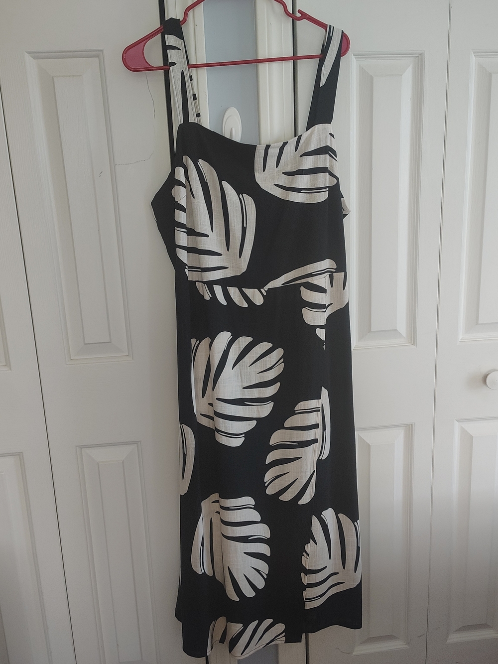 Nine West Black Midi Dress with White Tropical Leaf Pattern XL